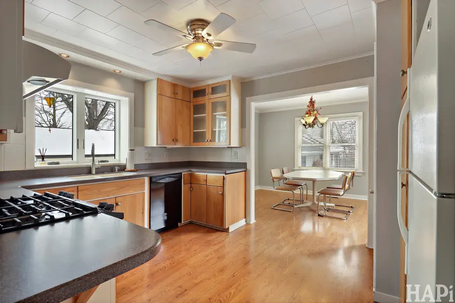 27 Oak Lane Drive, Lake Villa, IL 60046 - #3