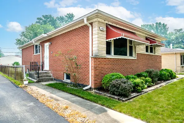 14841 Trumbull Avenue, Midlothian, IL 60445