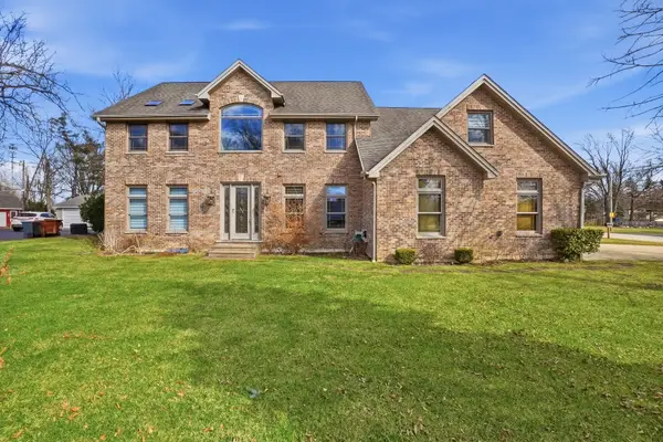 115 E Woodlawn Road, New Lenox, IL 60451