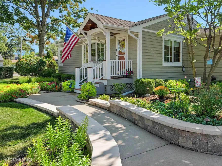 182 E Hale Street, Elmhurst, IL 60126 - #3