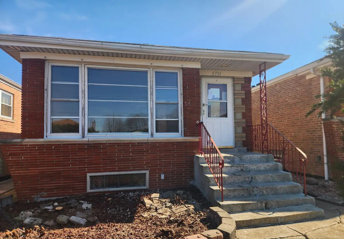 5711 S Mayfield Avenue, Chicago, IL 60638 - #1