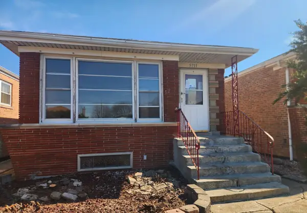 5711 S Mayfield Avenue, Chicago, IL 60638