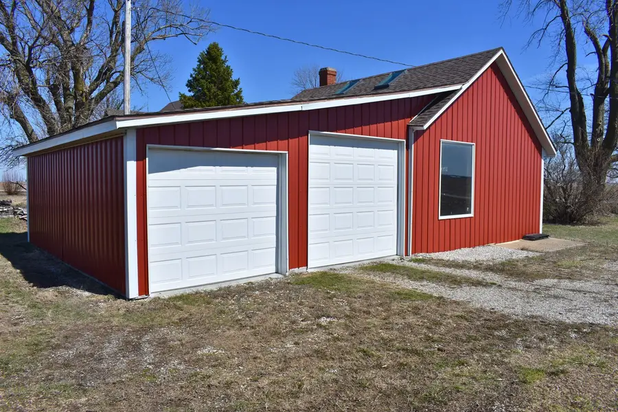 597 Cr 100 E, Ivesdale, IL 61851 - #2