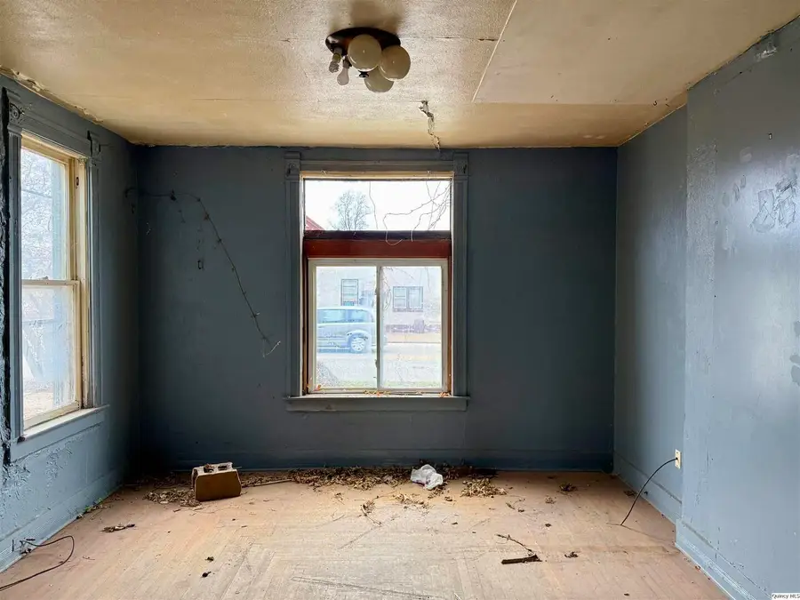 822 N 12th Street, Quincy, IL 62301 - #2