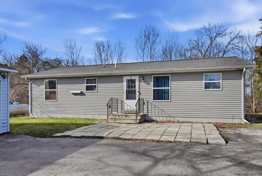 23007 Lovell Road, Sycamore, IL 60178 - #2