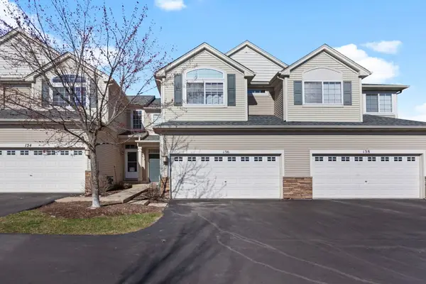 136 Durango Drive, Gilberts, IL 60136