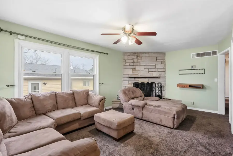 3111 W 3rd Street, Davenport, IA 52804 - #2