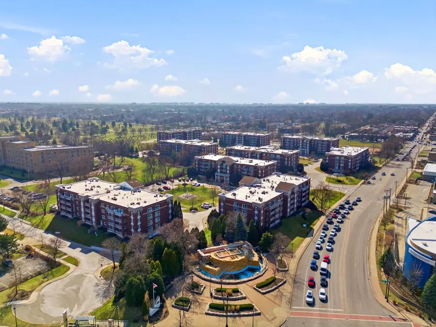 7011 W Touhy Avenue #205, Niles, IL 60714 - #3