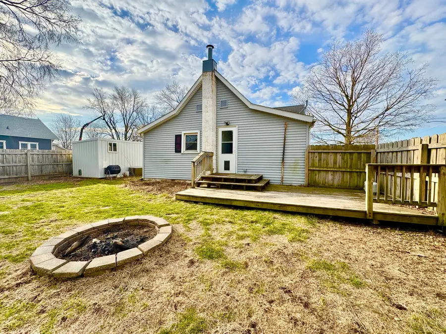 202 N Washington Street, Joy, IL 61260 - #3