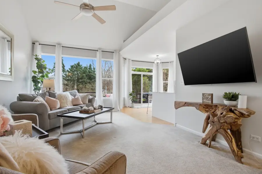 595 Kelly Avenue, Yorkville, IL 60560 - #2