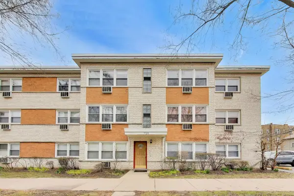 7123 N Damen Avenue #6E, Chicago, IL 60645