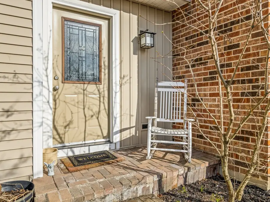 1086 Cascade Drive, Aurora, IL 60506 - #2