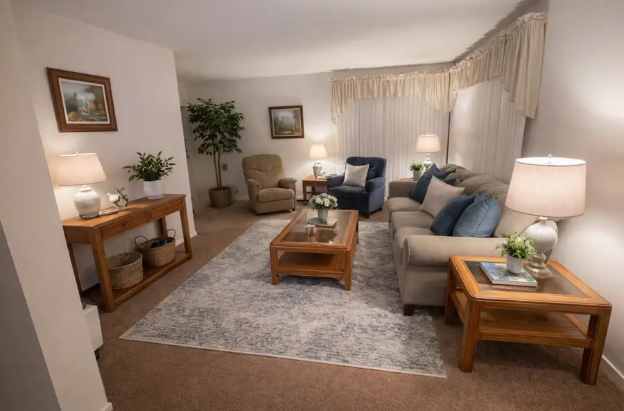 4 Ingleshire Road, Montgomery, IL 60538 - #2