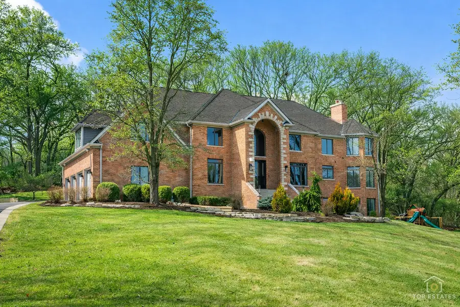 25676 N Canyon Creek Court, Barrington, IL 60010 - #2