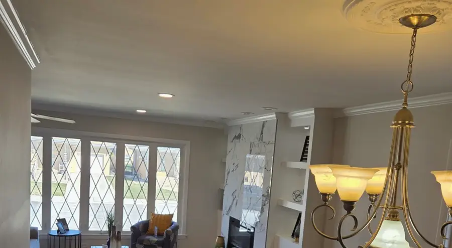 8517 W Carmen Avenue, Chicago, IL 60656 - #3