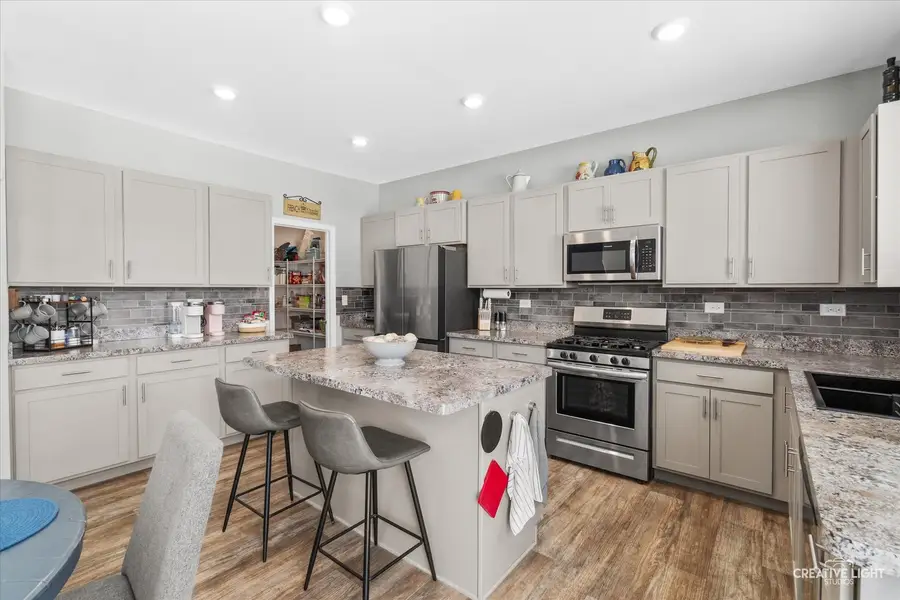 471 S Stone Brook Drive, Romeoville, IL 60446 - #3