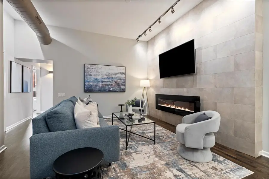 1448 N Orleans Street #2E, Chicago, IL 60610 - #3