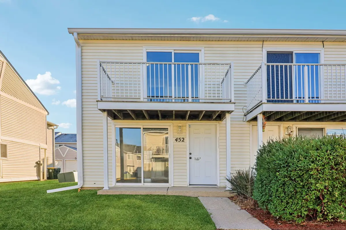 452 Meadow Green Lane, Round Lake Beach, IL 60073 - #1