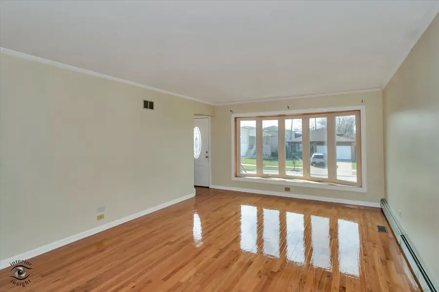 1060 Lucas Street, Calumet City, IL 60409 - #3