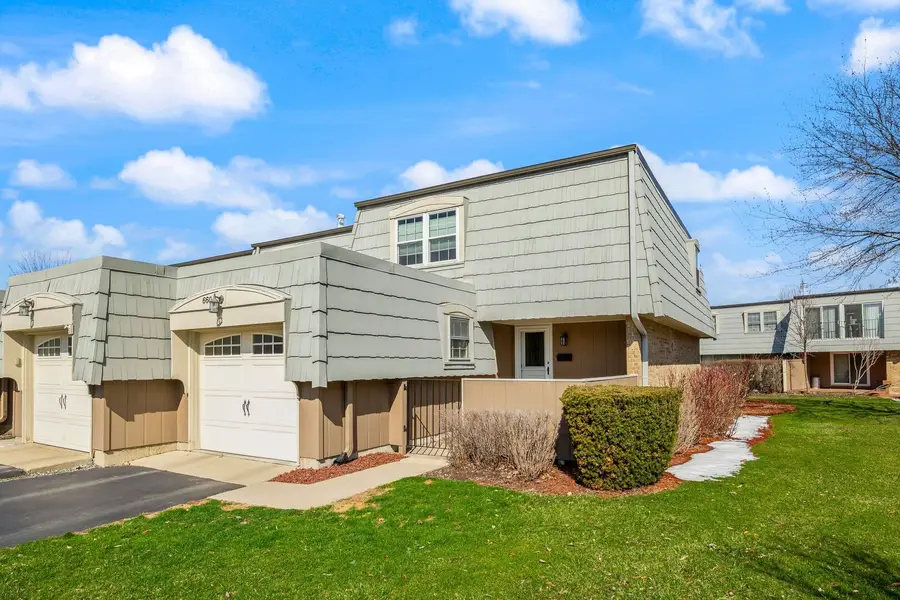 660 Versailles Court #A, Elk Grove Village, IL 60007 - #2
