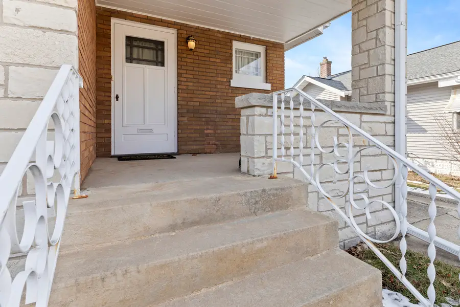 412 Welty Avenue, Rockford, IL 61107 - #3