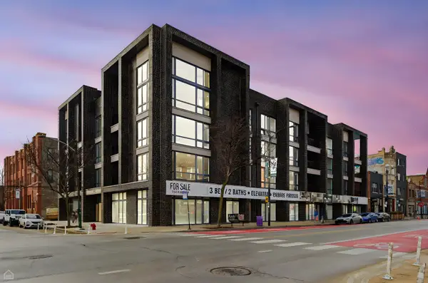 754 N Bishop Street #302, Chicago, IL 60642