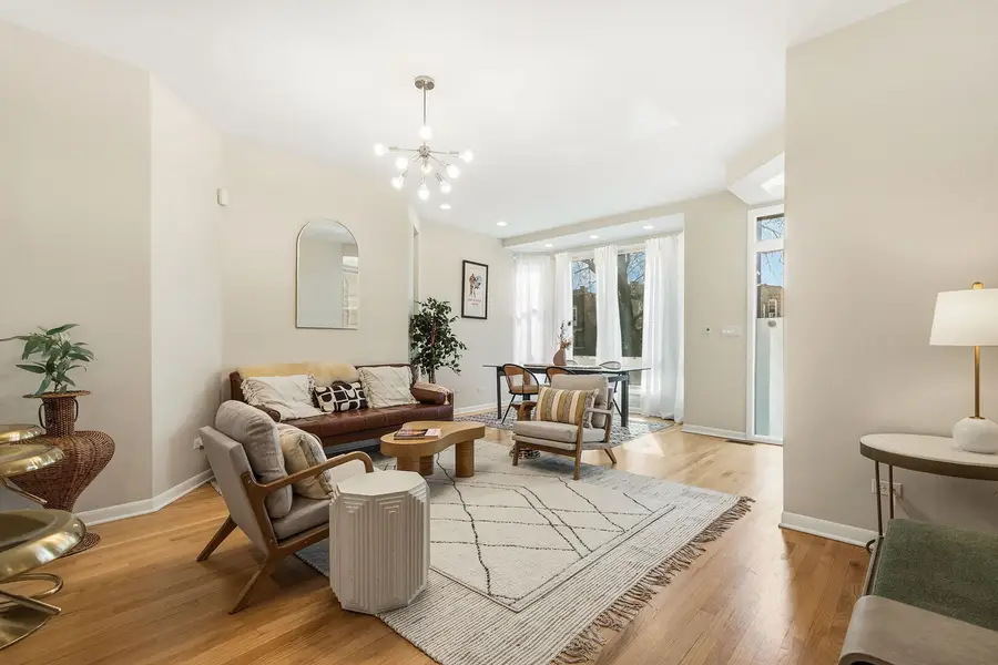 3850 W Wrightwood Avenue #1, Chicago, IL 60647 - #2