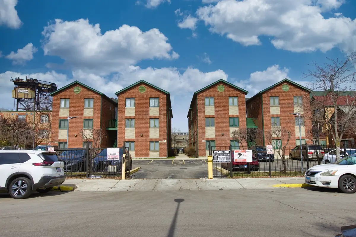 Address Withheld By Seller, Chicago, IL 60616 - #1