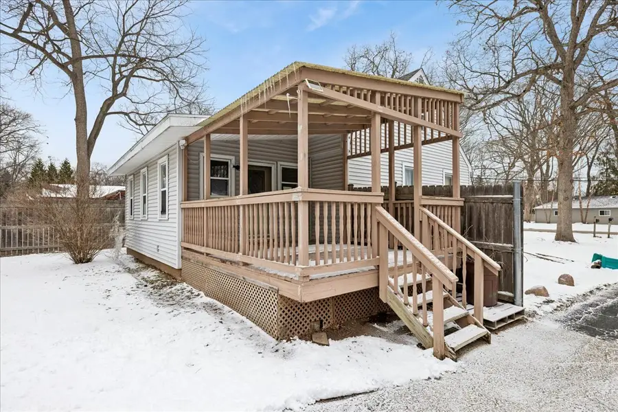 338 College Avenue, Winthrop Harbor, IL 60096 - #3