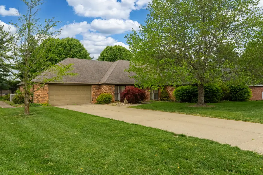 1602 S Eugene Lane, Marion, IL 62959 - #2