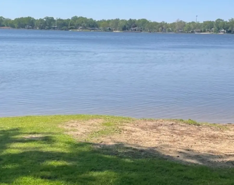 LOT 8 W Plum Street S, McHenry, IL 60050 - #2