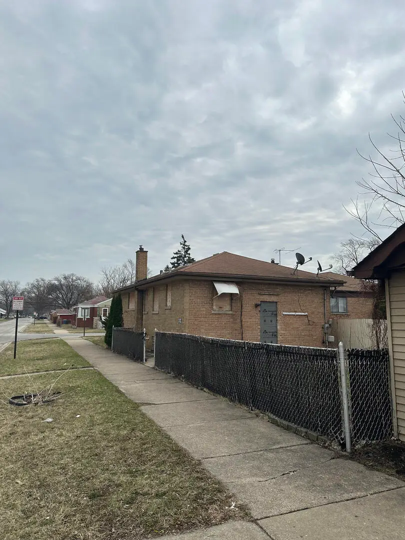 12600 S Justine Street, Calumet Park, IL 60827 - #3