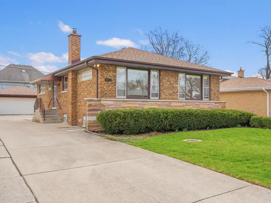 615 6th Avenue, La Grange, IL 60525 - #2