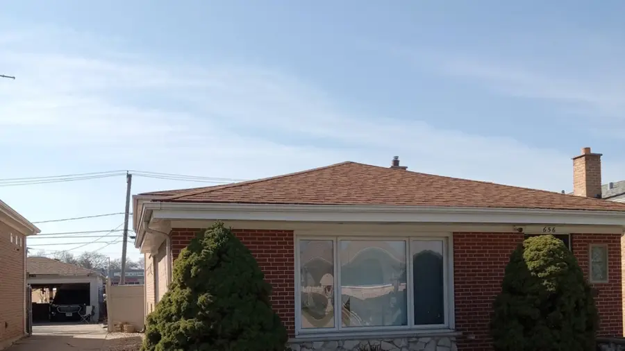 656 Saginaw Avenue, Calumet City, IL 60409 - #3