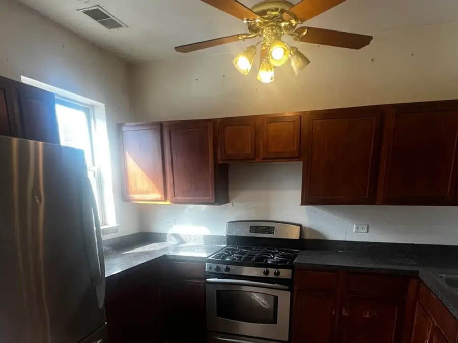 527 W 76th Street, Chicago, IL 60620 - #3