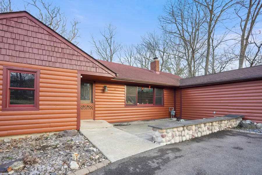 1630 Raymond Street, South Elgin, IL 60177 - #2