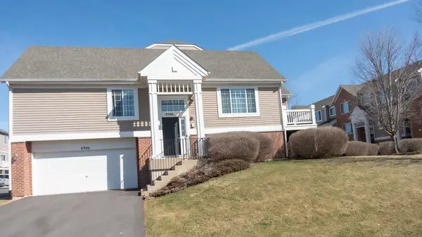 8946 Disbrow Street #8946, Huntley, IL 60142