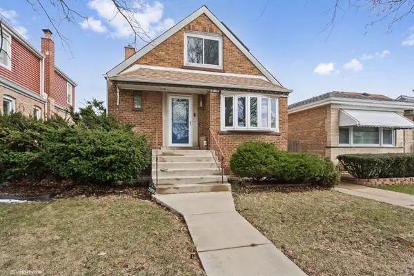 5805 S Kilbourn Avenue, Chicago, IL 60629