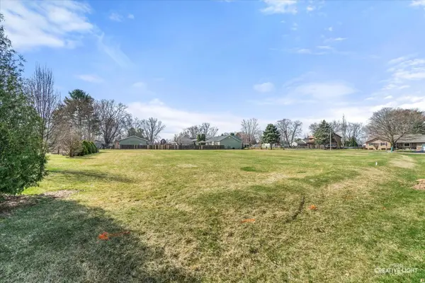 561 Lasalle Drive, Somonauk, IL 60552