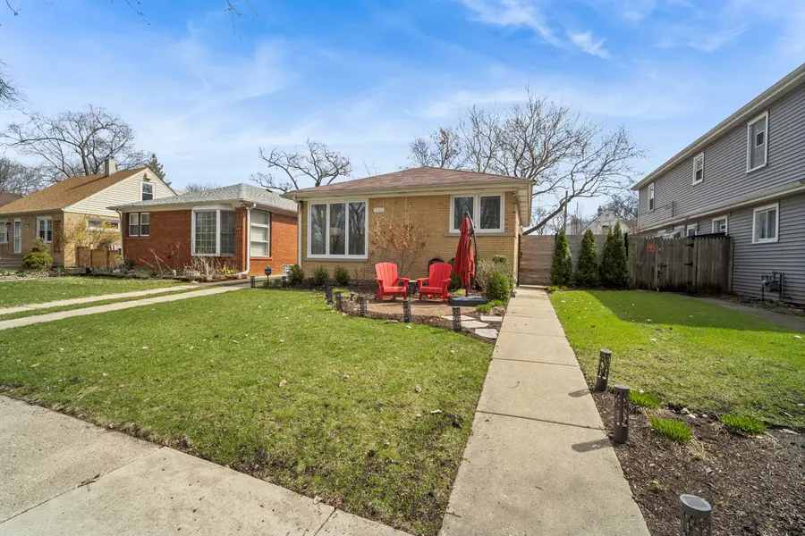 933 Mcdaniel Avenue, Evanston, IL 60202 - #2