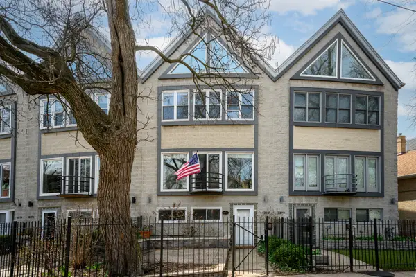 1874 N Oakley Avenue, Chicago, IL 60647
