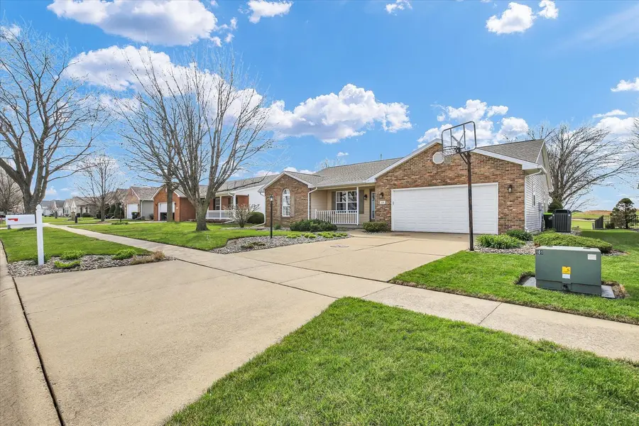 609 Pheasant Run Road, Tuscola, IL 61953 - #3