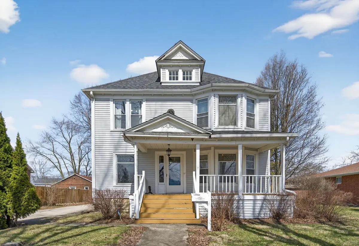 206 W Delaware Street, Dwight, IL 60420 - #1