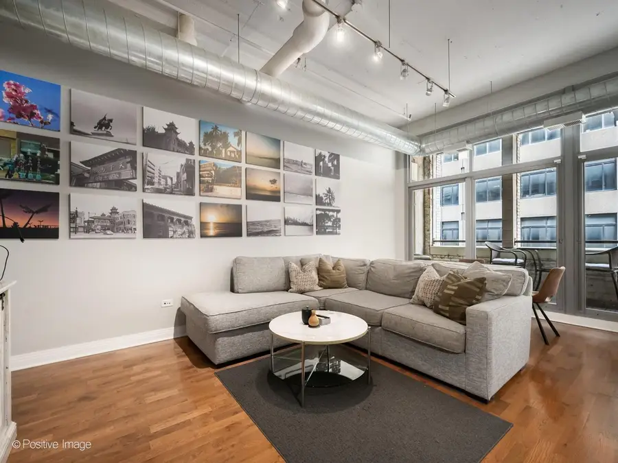 565 W Quincy Street #704, Chicago, IL 60661 - #2