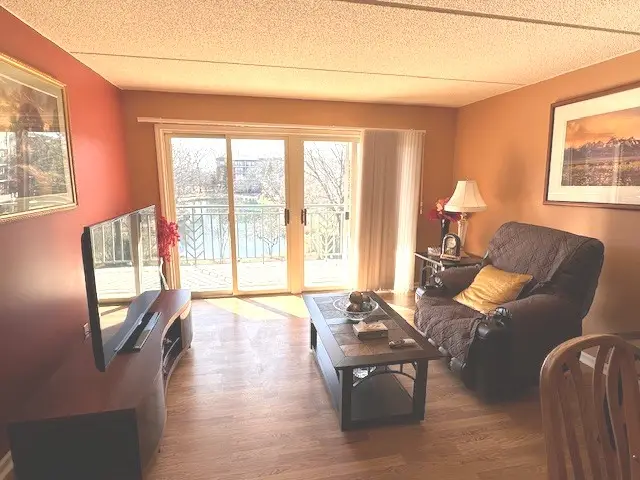 3850 W Bryn Mawr Avenue #301, Chicago, IL 60659 - #2