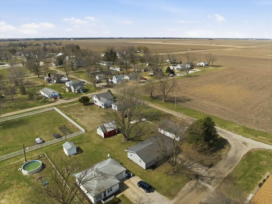 107 N Verry Street, Armington, IL 61721 - #3