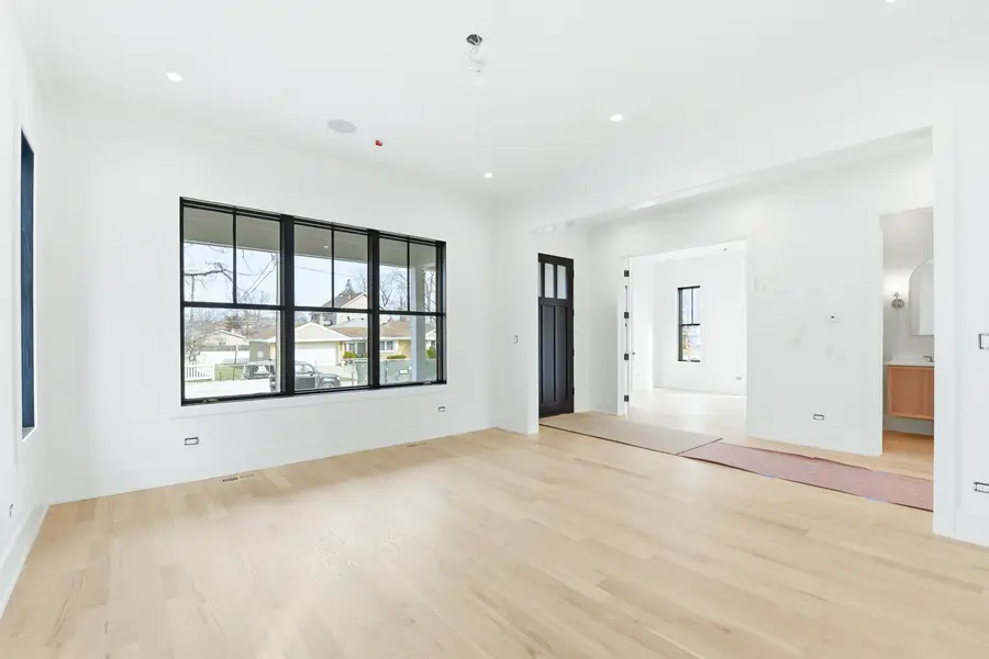 1414 Laverne Avenue, Park Ridge, IL 60068 - #2