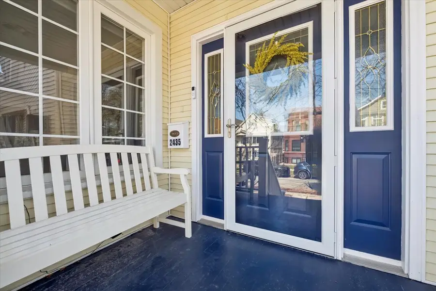 Address Withheld By Seller, Chicago, IL 60618 - #2