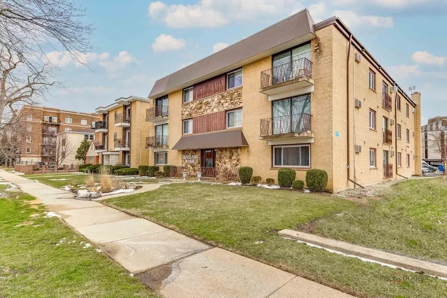 915 Graceland Avenue #2C, Des Plaines, IL 60016 - #2