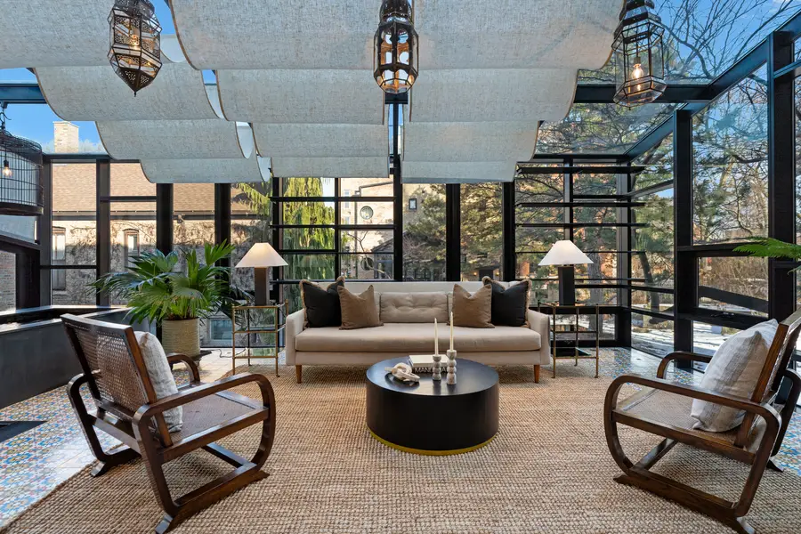 Address Withheld By Seller, Chicago, IL 60647 - #2